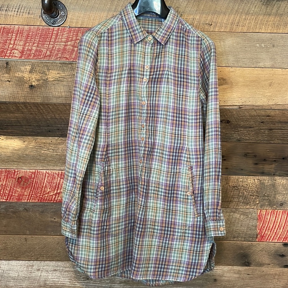 Toad&Co button-down tunic shirt